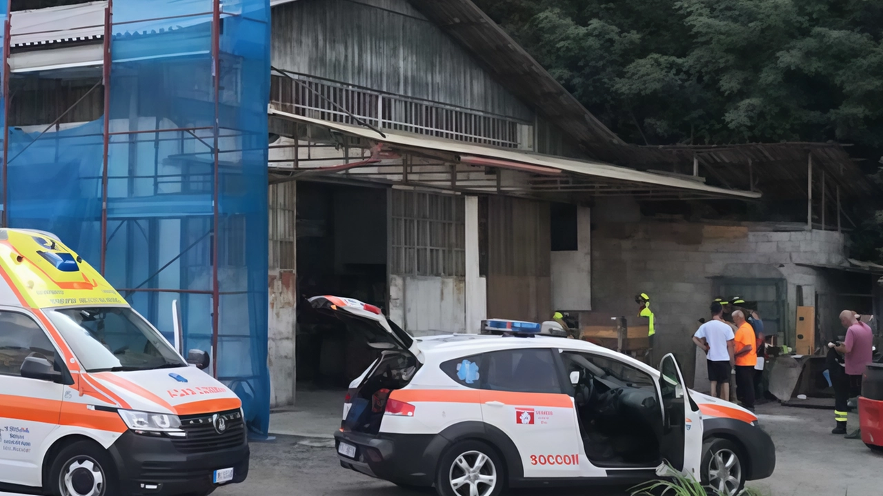 I feriti sono addetti esterni dipendenti di una impresa che ha sede nella frazione dove vivono I feriti sono addetti esterni dipendenti di una impresa che ha sede nella frazione dove vivono