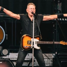 Bruce Springsteen a San Siro: l’orario d’apertura dei cancelli e la scaletta del concerto