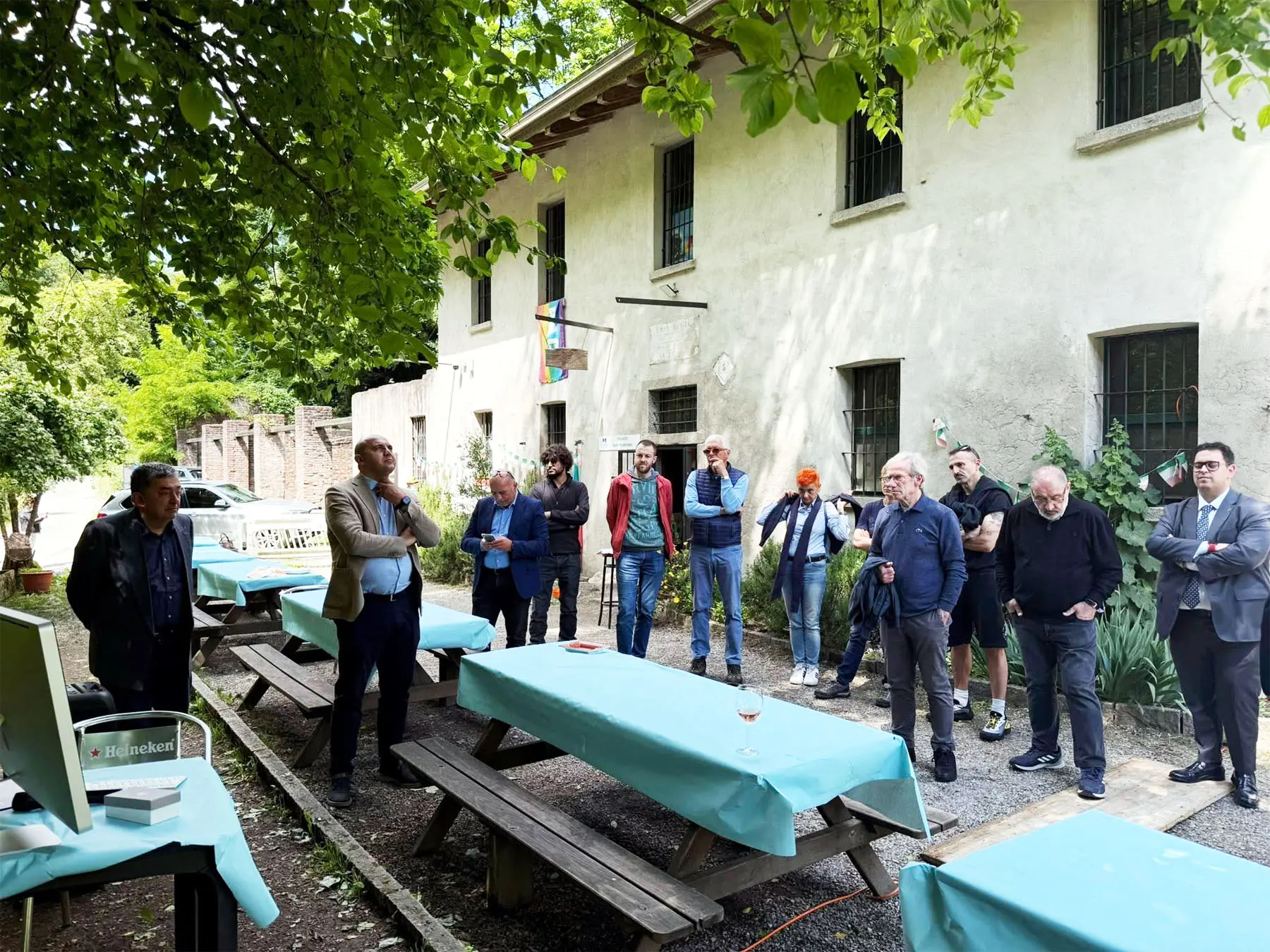 Dalla frana sul Naviglio a Paderno è passato un anno, “ma non è stato rimosso nemmeno un sasso”