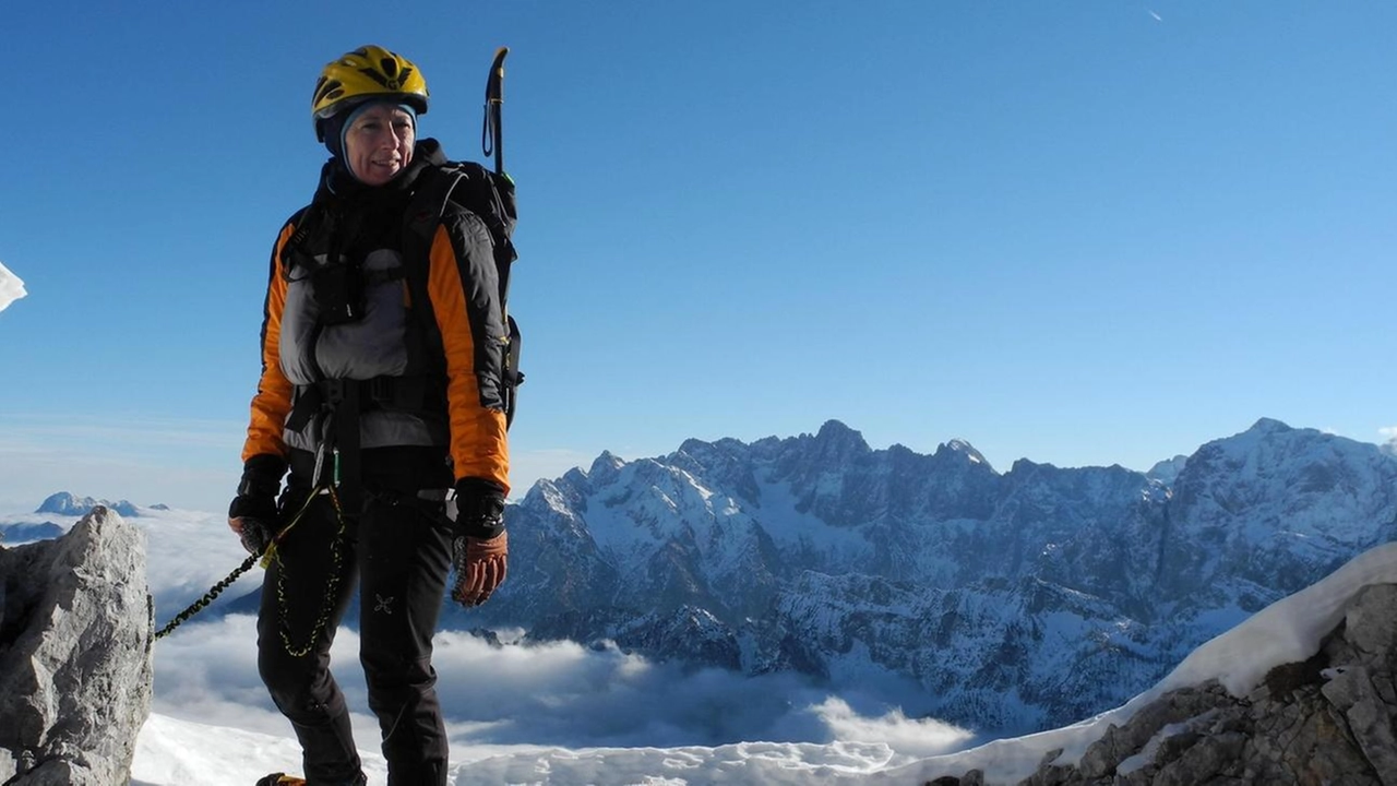 La rassegna "Montagne al Cinema" di Darfo Boario Terme compie 18 anni con serate dedicate all'alpinismo estremo, tra cui il K2 e storie di coraggio e passione. Protagonisti come Nives Meroi e Andrea Lanfri condivideranno le loro esperienze. Eventi in programma fino al 31 ottobre. La rassegna "Montagne al Cinema" di Darfo Boario Terme compie 18 anni con serate dedicate all'alpinismo estremo, tra cui il K2 e storie di coraggio e passione. Protagonisti come Nives Meroi e Andrea Lanfri condivideranno le loro esperienze. Eventi in programma fino al 31 ottobre.