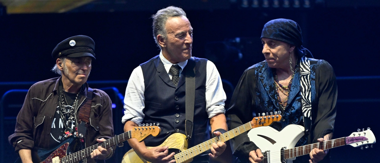 Concerto Bruce Springsteen, questa sera la seconda data a San Siro: la scaletta, gli speech anti-Trump e i mezzi pubblici