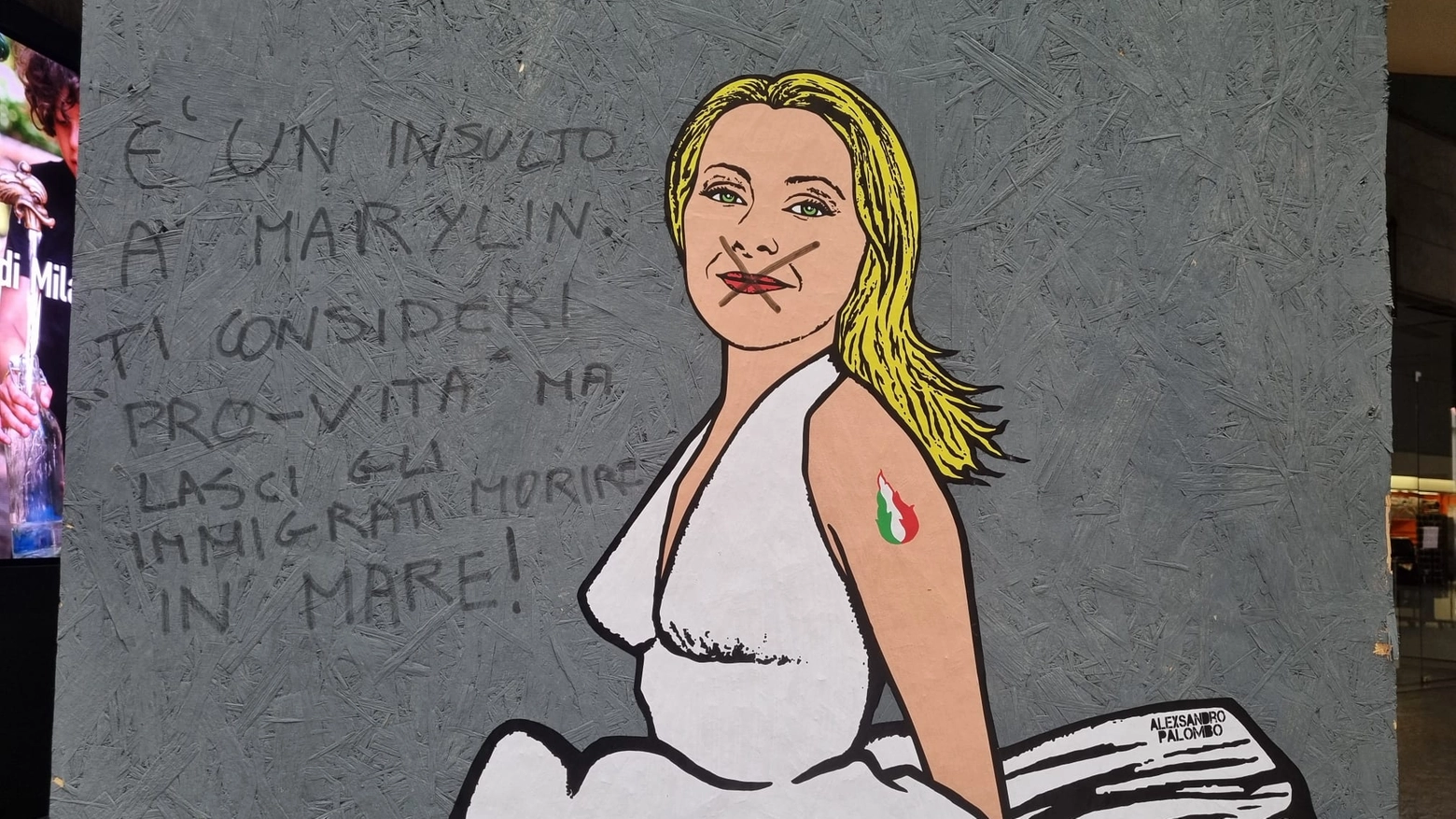 Milano, l’opera realizzata dall’artista milanese in corso Matteotti è stata vandalizzata nella notte