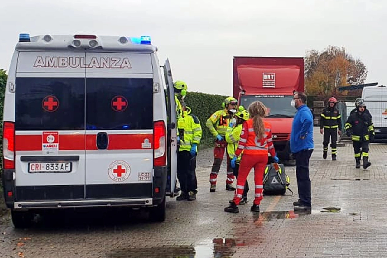 Sul posto, oltre alle ambulanze, anche l'elisoccorso