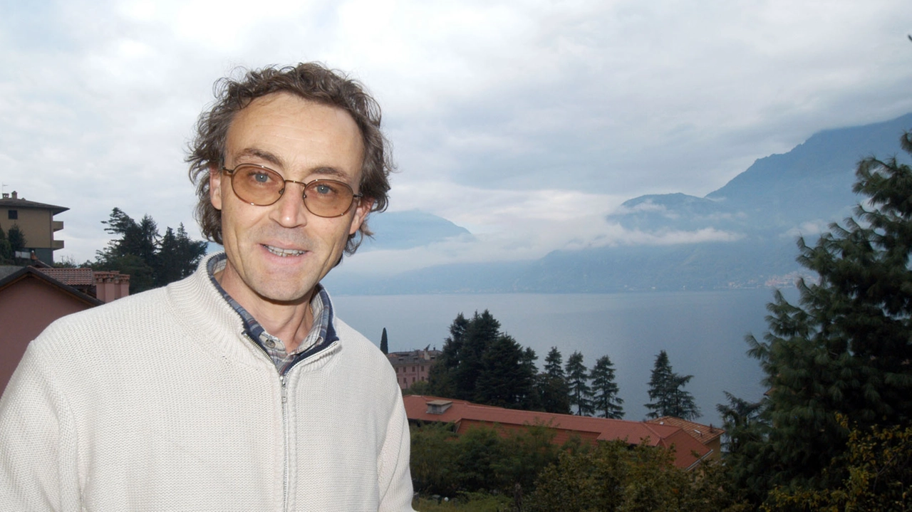 Lo scrittore Andrea Vitali, 69 anni, i suoi libri hanno venduto milioni di copie