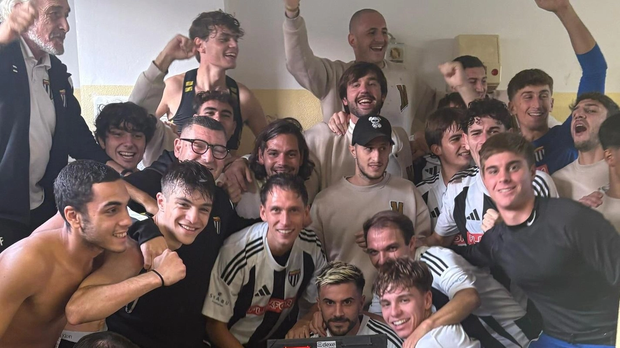 Nella sesta giornata di Eccellenza, sorprese e emozioni: Lazzate cade 3-1 contro la Vergiatese, mentre il Meda vince il derby contro Seveso. La Leon ritrova la vittoria battendo la Trevigliese 2-0. Mapello in testa, Fucina sbanca Cisano Bergamasco e la Calvairate vince 1-0 contro la Casati Arcore. Nella sesta giornata di Eccellenza, sorprese e emozioni: Lazzate cade 3-1 contro la Vergiatese, mentre il Meda vince il derby contro Seveso. La Leon ritrova la vittoria battendo la Trevigliese 2-0. Mapello in testa, Fucina sbanca Cisano Bergamasco e la Calvairate vince 1-0 contro la Casati Arcore.