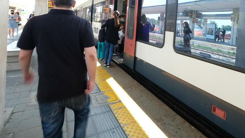 addetto alle pulizie aggredito in stazione    serve più sicurezza 