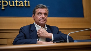 Calenda: “Schlein succube di Conte. L’alleanza in Toscana l’ha rotta Giani: il Pd si è inchinato ai Cinque Stelle”