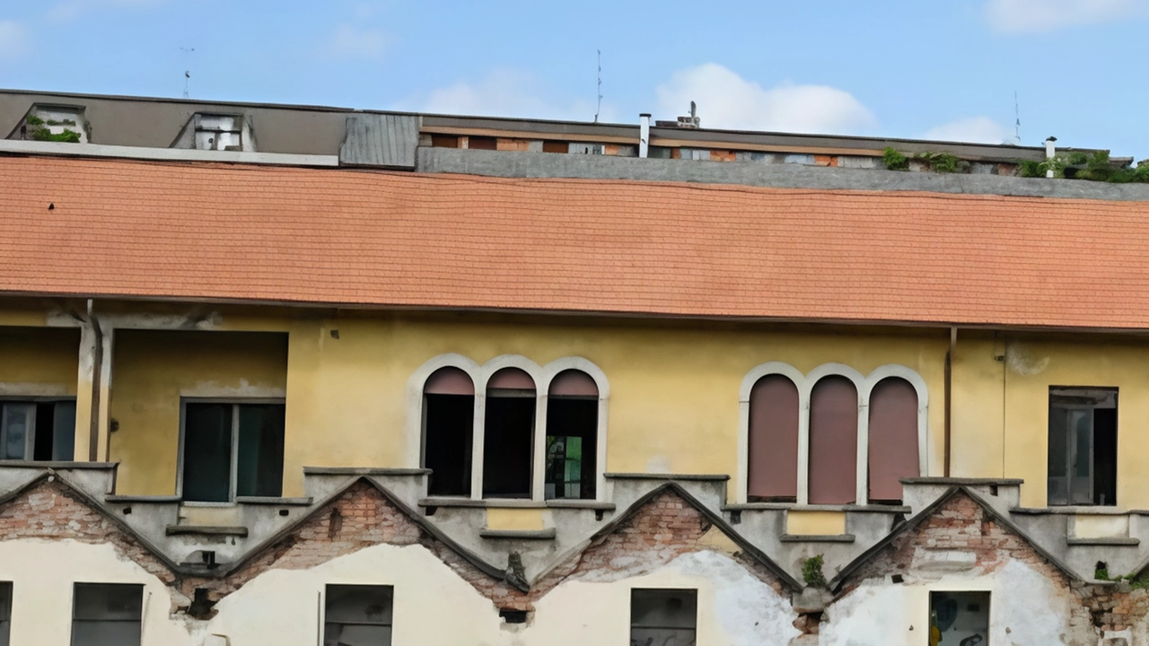 L’ex Calzaturificio Borri di Busto Arsizio è in attesa da tempo di un piano di rilancio dopo lo stato di abbandono L’ex Calzaturificio Borri di Busto Arsizio è in attesa da tempo di un piano di rilancio dopo lo stato di abbandono