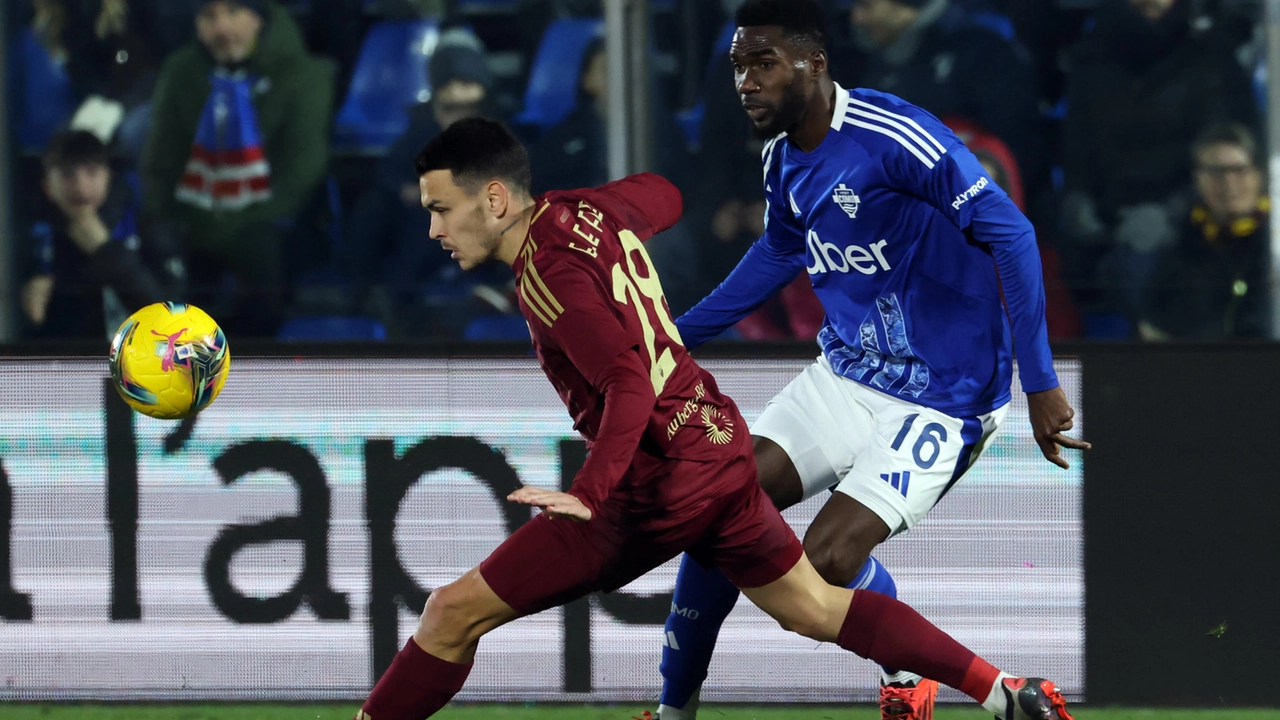 E’ un Como last minute: stende la Roma con due gol nel recupero