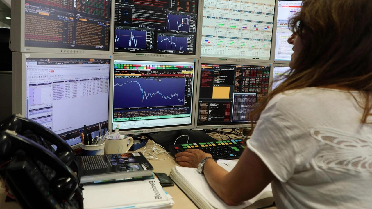 Il rendimento del decennale italiano è poco mosso al 3,48%