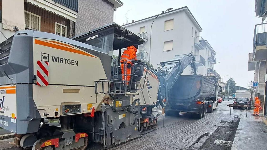 Appalti, patto Comune sindacati: "Legalità e qualità del lavoro" Appalti, patto Comune sindacati: "Legalità e qualità del lavoro"