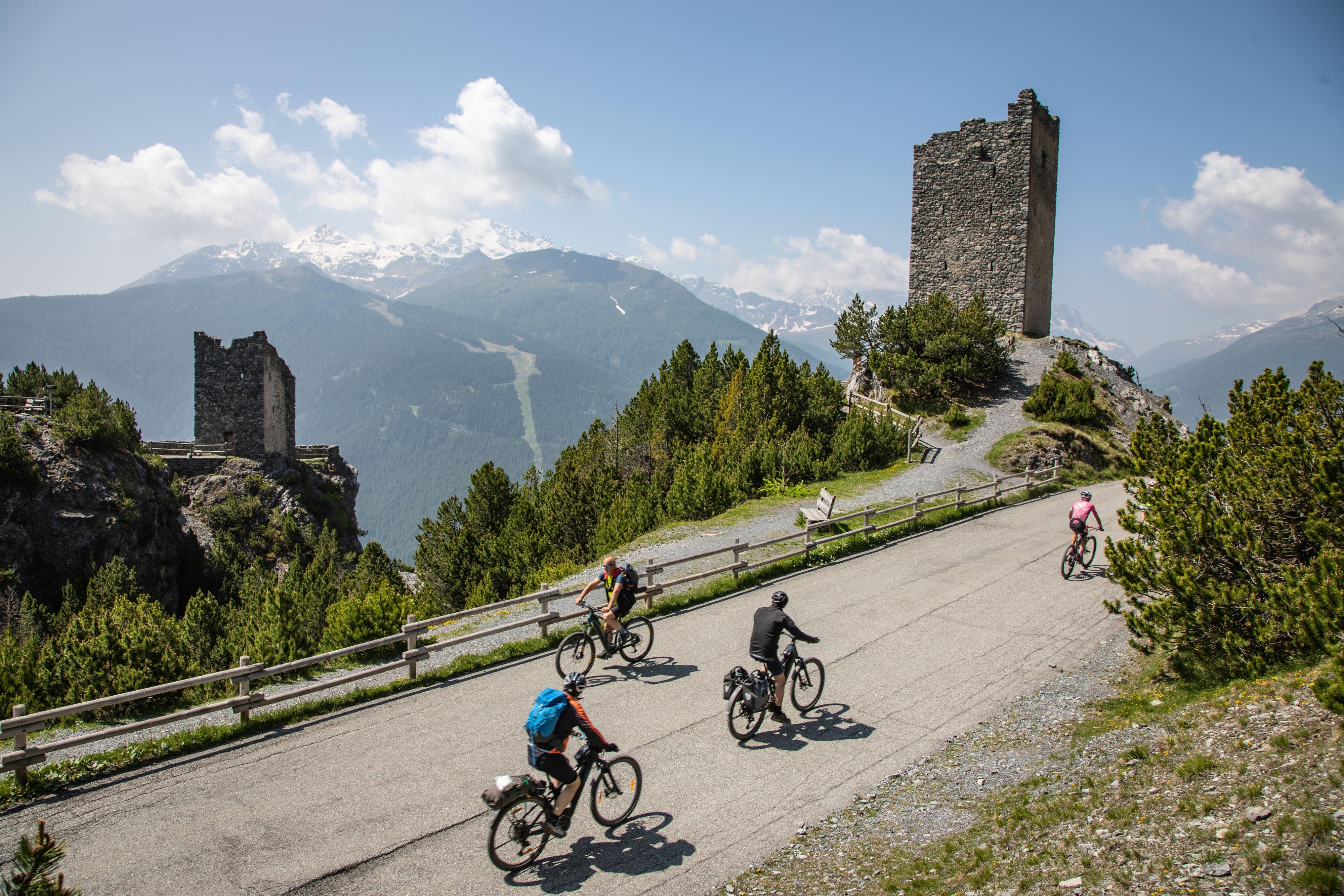 I passi alpini più suggestivi senza il fastidio delle auto: Enjoy Stelvio 2025, già 5mila presenze I passi alpini più suggestivi senza il fastidio delle auto: Enjoy Stelvio 2025, già 5mila presenze