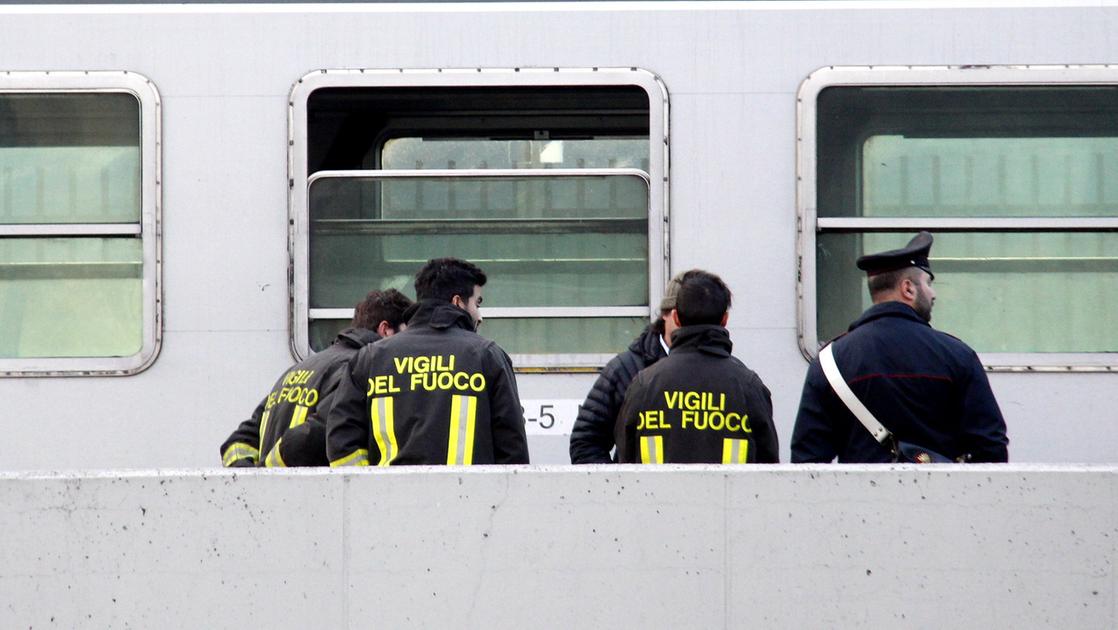 Brescia, persona travolta dal treno: circolazione bloccata verso Milano Brescia, persona travolta dal treno: circolazione bloccata verso Milano
