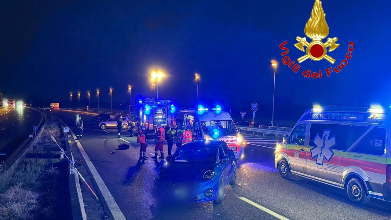 L'incidente tra due auto, una contromano, avvenuto nel territorio di Somaglia L'incidente tra due auto, una contromano, avvenuto nel territorio di Somaglia