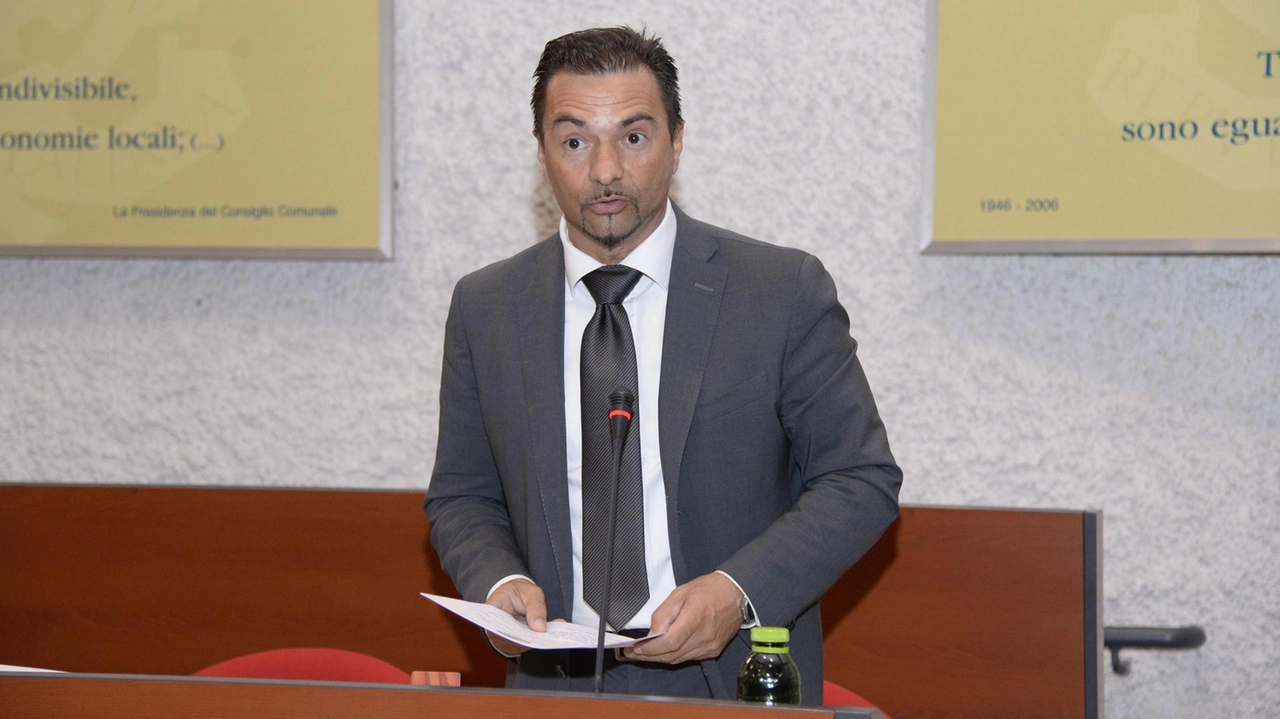 Paolo Vino segretario politico della lista civica Giovani Sestesi e lista Popolare X Sesto Paolo Vino segretario politico della lista civica Giovani Sestesi e lista Popolare X Sesto