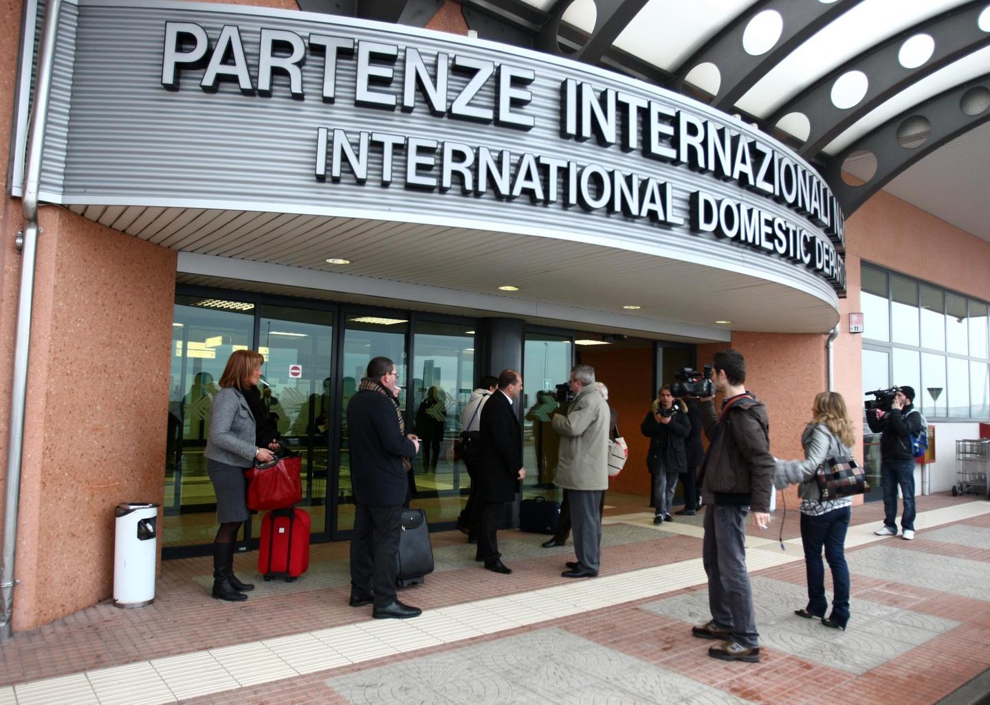 Aeroporto di Montichiari, voli charter imposta ambientale: contestati mancati pagamenti a 19 compagnie Aeroporto di Montichiari, voli charter imposta ambientale: contestati mancati pagamenti a 19 compagnie