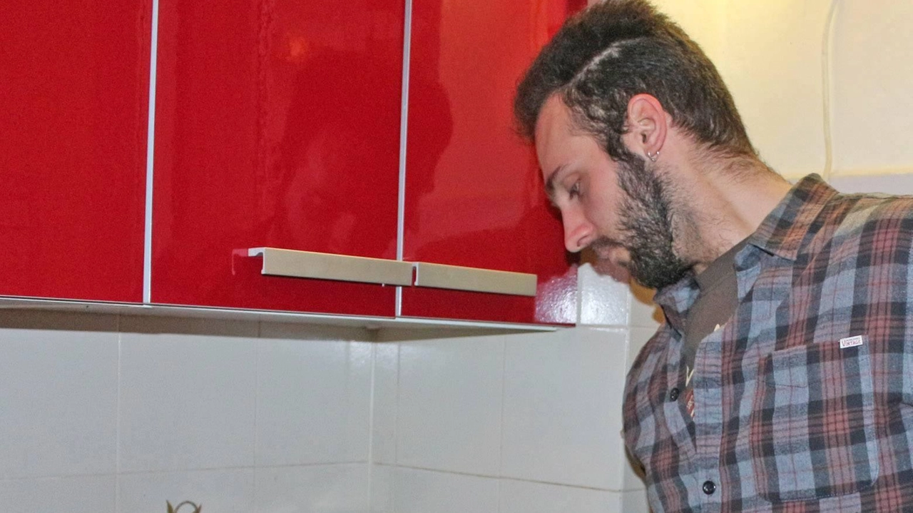 Il Consiglio provinciale ha approvato un lieve aumento delle tariffe dell'acqua, passando da 1,71 a 1,75 euro al metro cubo, per poi arrivare a 1,79 euro l'anno prossimo. Questo incremento contribuirà al finanziamento di opere per un totale di 178 milioni di euro, di cui una parte significativa destinata a progetti di depurazione e potenziamento degli impianti. Il Consiglio provinciale ha approvato un lieve aumento delle tariffe dell'acqua, passando da 1,71 a 1,75 euro al metro cubo, per poi arrivare a 1,79 euro l'anno prossimo. Questo incremento contribuirà al finanziamento di opere per un totale di 178 milioni di euro, di cui una parte significativa destinata a progetti di depurazione e potenziamento degli impianti.