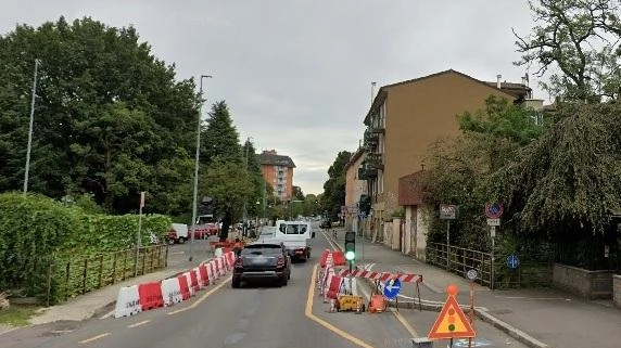 Sul ponte di via Marconi sono stati posizionati accorgimenti di messa in sicurezza Sul ponte di via Marconi sono stati posizionati accorgimenti di messa in sicurezza