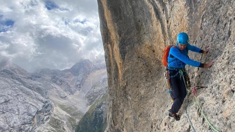 Parte a Sondrio la rassegna cinematografica di montagna con focus su uomo, orso e tragedie alpine. Film e documentari raccontano la convivenza e le sfide tra natura e umanità. Parte a Sondrio la rassegna cinematografica di montagna con focus su uomo, orso e tragedie alpine. Film e documentari raccontano la convivenza e le sfide tra natura e umanità.