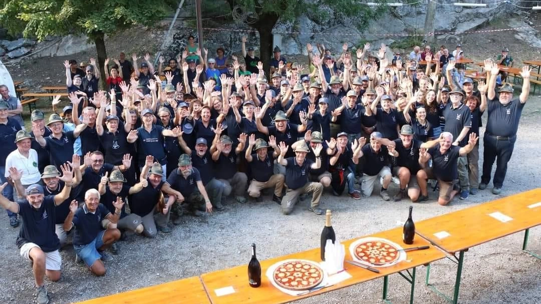 L’appuntamento con il Gruppo delle penne nere quest’anno è ancor più significativo A maggio sono stati celebrati i 50 anni dall’inaugurazione della Via Sacra L’appuntamento con il Gruppo delle penne nere quest’anno è ancor più significativo A maggio sono stati celebrati i 50 anni dall’inaugurazione della Via Sacra
