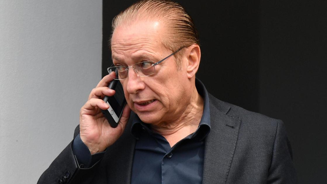 Aeroporto di Malpensa intitolato a Silvio Berlusconi, il fratello Paolo contro Sala. “Il ricorso è patetico” Aeroporto di Malpensa intitolato a Silvio Berlusconi, il fratello Paolo contro Sala. “Il ricorso è patetico”