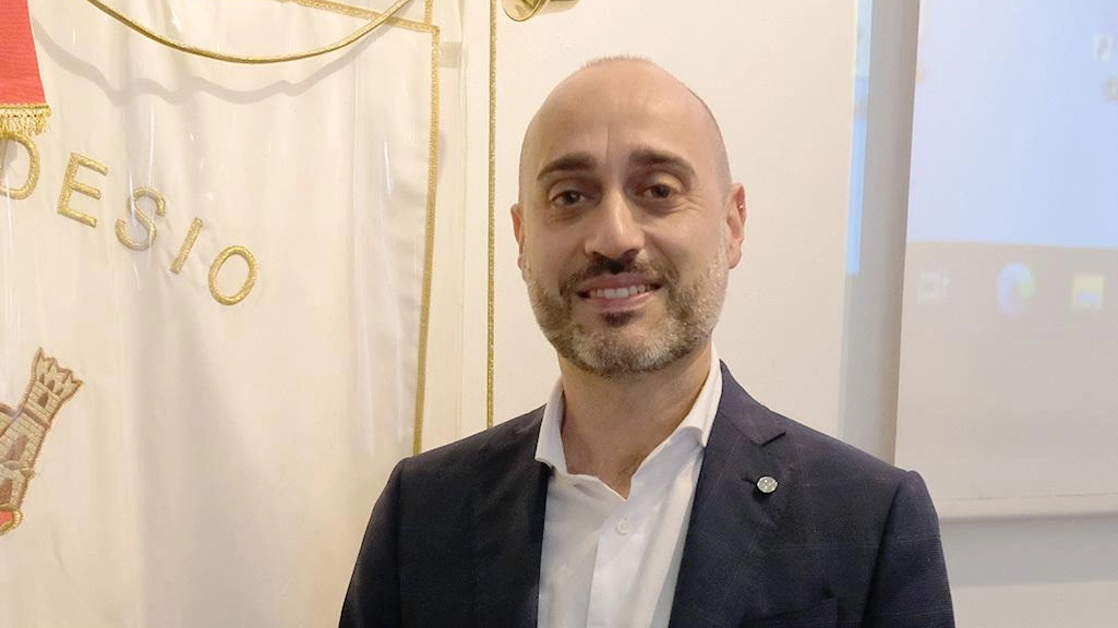 Andrea Villa capogruppo della Lega in Consiglio comunale: «Bisogna intervenire e potenziare il sistema di telecamere» Andrea Villa capogruppo della Lega in Consiglio comunale: «Bisogna intervenire e potenziare il sistema di telecamere»