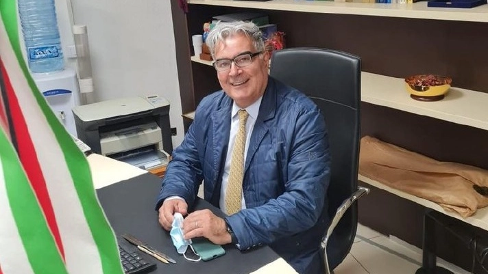 Un anno fa si era candidato alle elezioni europee, ma non era stato eletto Un anno fa si era candidato alle elezioni europee, ma non era stato eletto