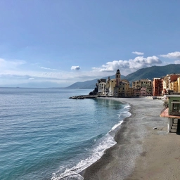Tornano i Treni del Mare per la Liguria: orari, biglietti, percorsi