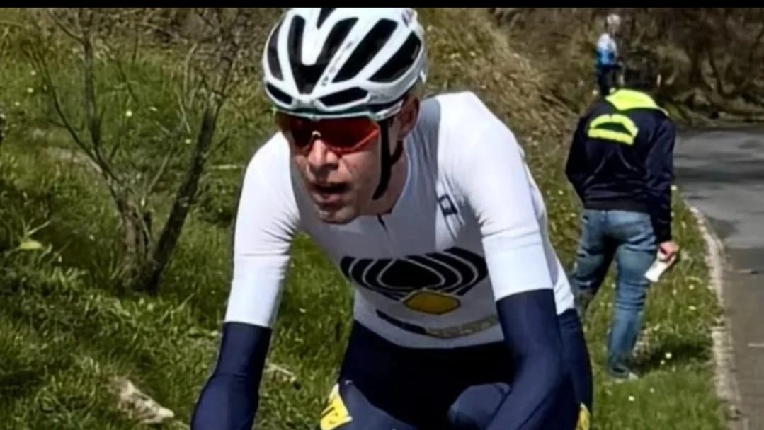 Michele Negri, 31 anni, nato a Sant’Angelo Lodigiano e residente a Caviaga morto domenica alla Granfondo di Bergamo Michele Negri, 31 anni, nato a Sant’Angelo Lodigiano e residente a Caviaga morto domenica alla Granfondo di Bergamo