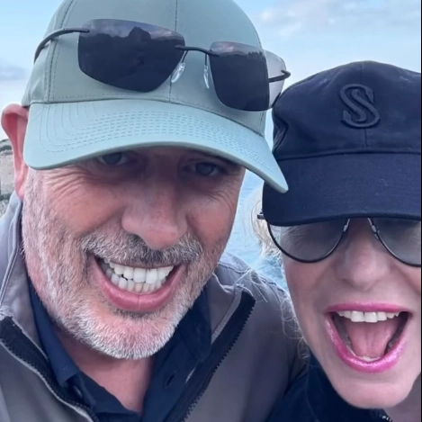 Antonella Clerici e il compagno Vittorio Garrone (Foto profilo instagram)