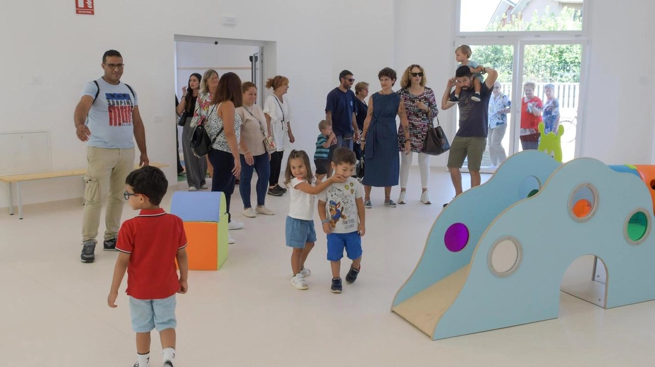 L’inaugurazione della. scuola materna di Cerro al Lambro intitolata all’astrofisica Margherita Hack e realizzata con fondi Pnrr integrati dal. Comune L’inaugurazione della. scuola materna di Cerro al Lambro intitolata all’astrofisica Margherita Hack e realizzata con fondi Pnrr integrati dal. Comune