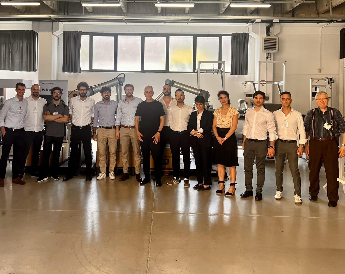 Robot e AI, 67 aziende a scuola: affrontiamo la sfida Robot e AI, 67 aziende a scuola: affrontiamo la sfida
