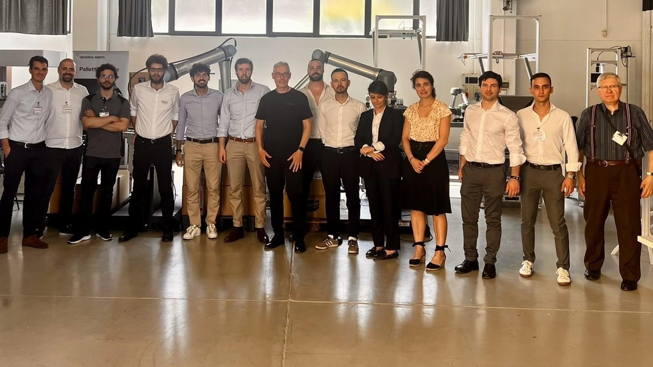 L’iniziativa è stata promossa dal marchio Universal Robot e da Ucimu, associazione dei produttori di macchine utensili L’iniziativa è stata promossa dal marchio Universal Robot e da Ucimu, associazione dei produttori di macchine utensili