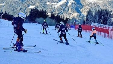 Ci sono anche Livigno e Bormio nella top ten delle destinazioni sciistiche più popolari, rispettivamente al 5° e al 7°... Ci sono anche Livigno e Bormio nella top ten delle destinazioni sciistiche più popolari, rispettivamente al 5° e al 7°...