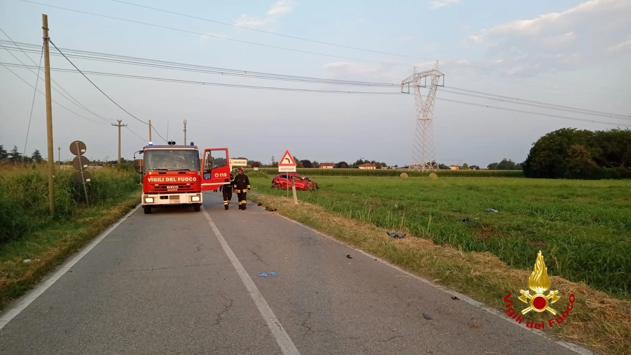 La scena dell'incidente di Casorezzo nelle immagini dei Vigili del fuoco La scena dell'incidente di Casorezzo nelle immagini dei Vigili del fuoco