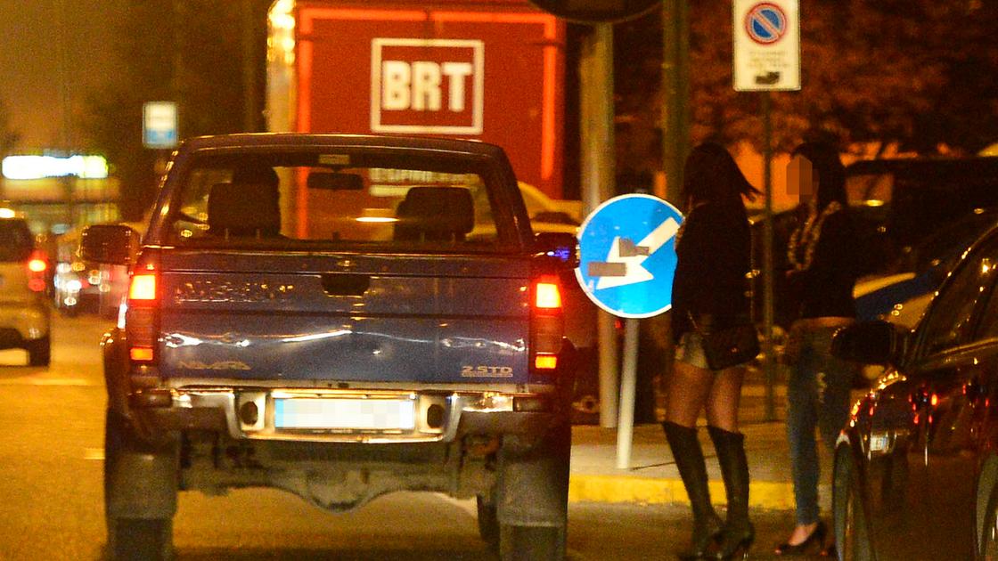 Schiave invisibili a Brescia: 7 vittime denunciano prostituzione nascosta e caporalato fantasma Schiave invisibili a Brescia: 7 vittime denunciano prostituzione nascosta e caporalato fantasma