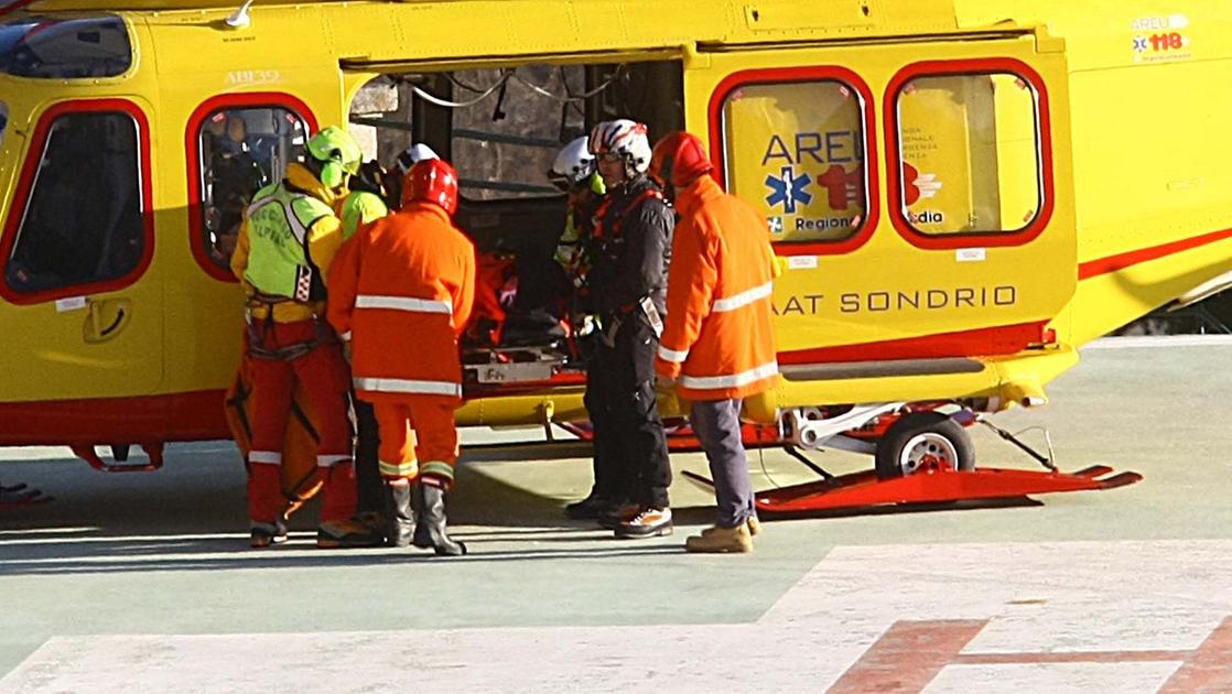 Incidente all’imbocco della galleria di Mondadizza: grave una donna Incidente all’imbocco della galleria di Mondadizza: grave una donna