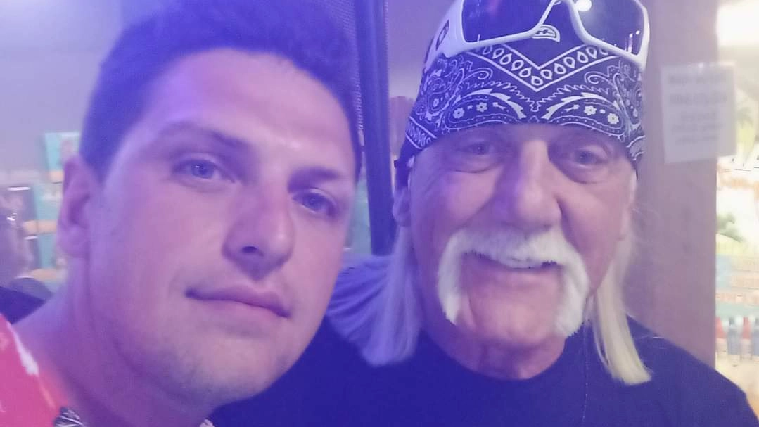 Jhonny Puttini con Hulk Hogan Jhonny Puttini con Hulk Hogan