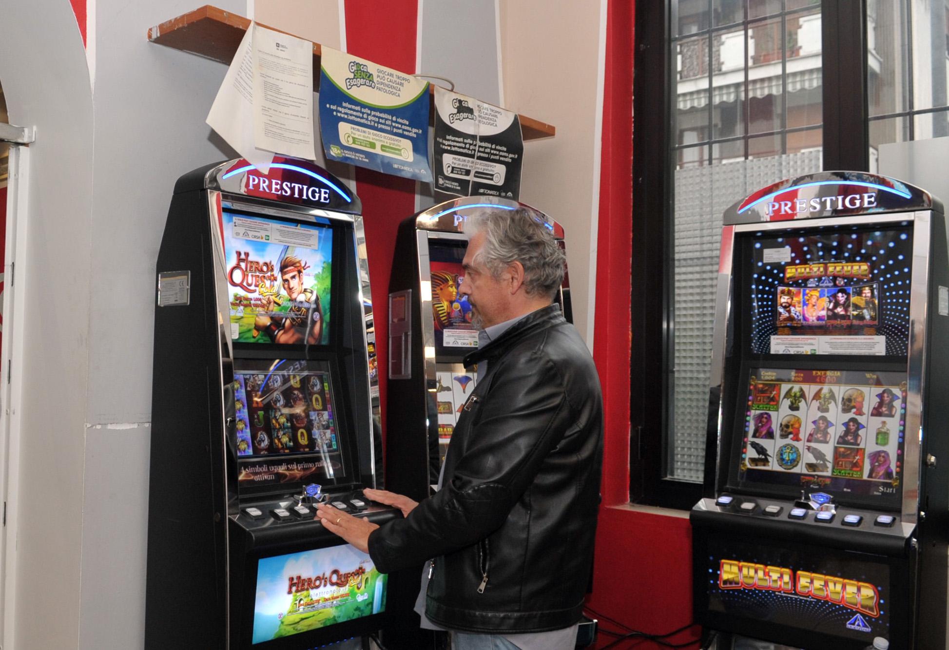 Olgiate Olona contro il gioco d’azzardo: giro di vite su sale e apparecchiature Olgiate Olona contro il gioco d’azzardo: giro di vite su sale e apparecchiature