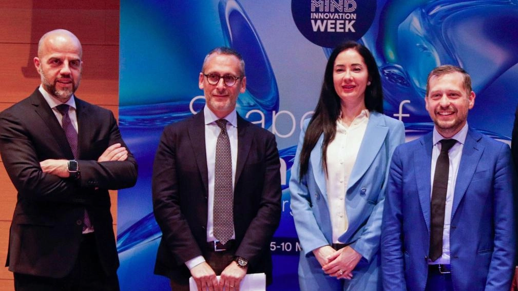 Da sinistra Igor De Biasio, Mauro Piazza, Marina Brambilla. «Arexpo protagonista del risultato, grazie alla collaborazione di tutti i soci pubblici e dei partner privati»