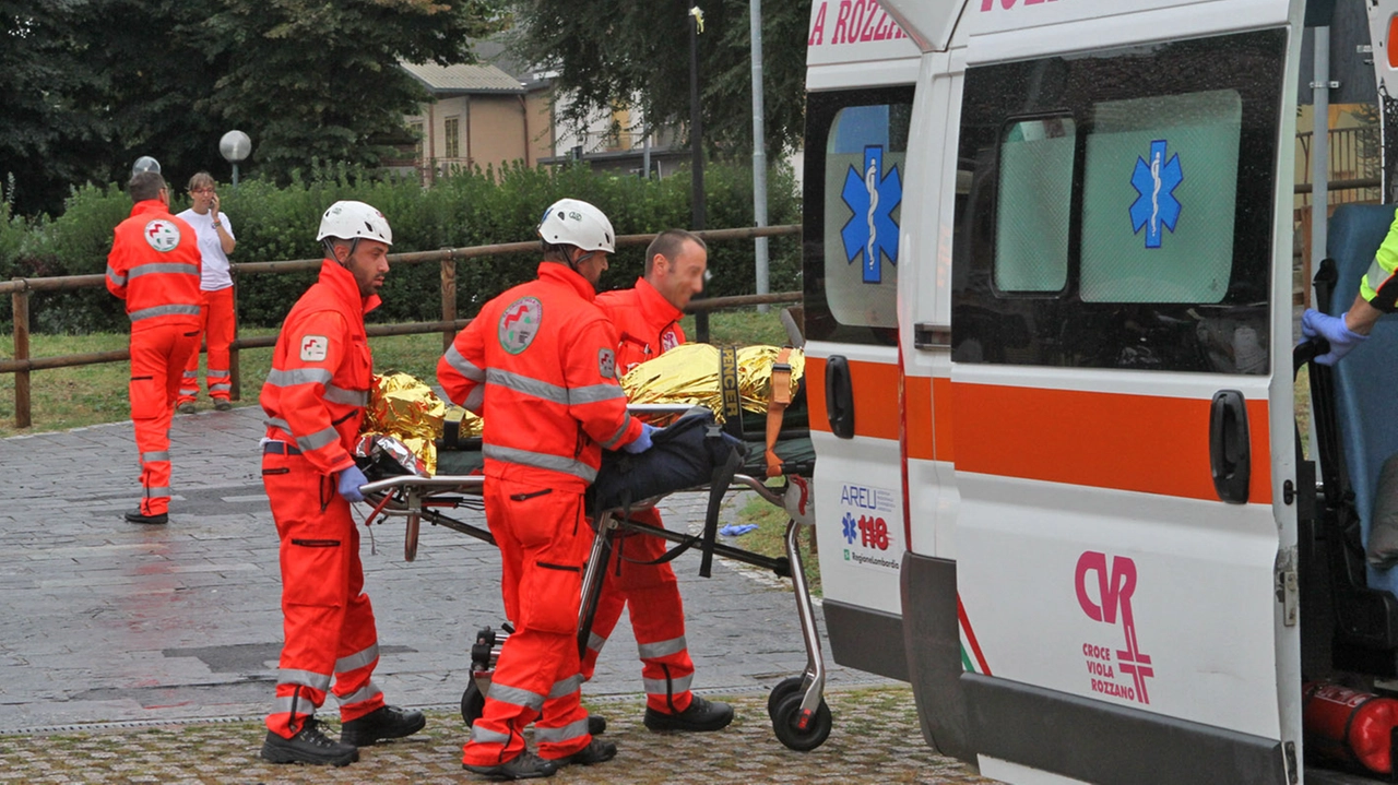 A causare l'incidente mortale pare sia stato un sorpasso azzardato