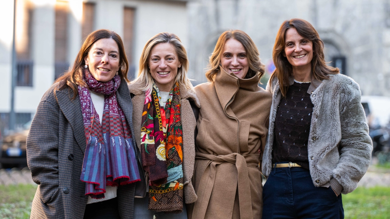 Le fondatrici dell'associazione delle "Meneghine scalze"