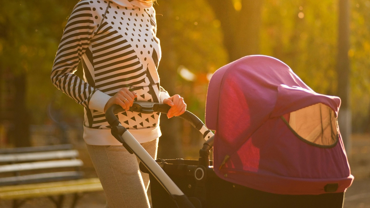 Violenta la baby-sitter mentre la moglie non è in casa: condannato a 4 anni (foto generica) Violenta la baby-sitter mentre la moglie non è in casa: condannato a 4 anni (foto generica)