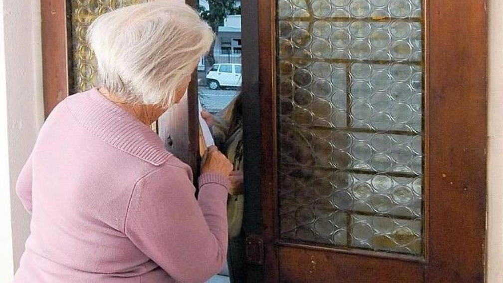 I banditi prendono di mira soprattutto pensionati raggirandoli