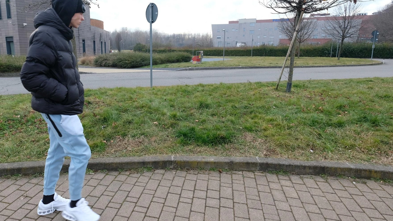 In via Grigna, nell’area dell’ex caserma IV Novembre sorgerà comunque un Centro servizi polifunzionale privato In via Grigna, nell’area dell’ex caserma IV Novembre sorgerà comunque un Centro servizi polifunzionale privato