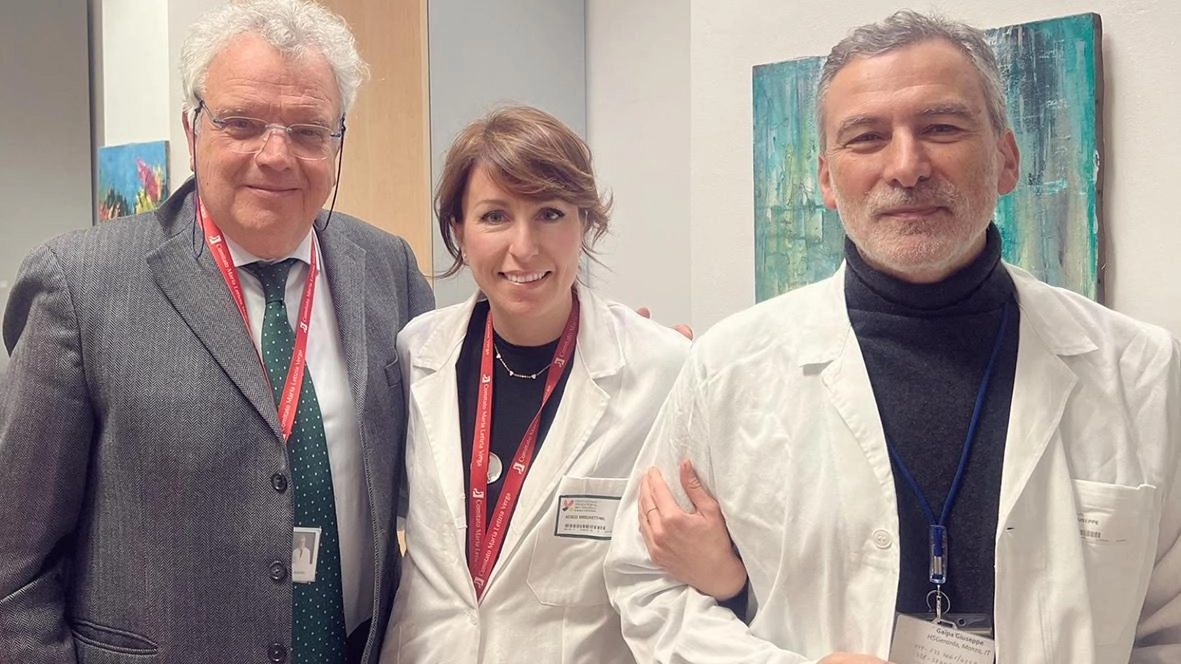 Il team di lavoro Da sinistra il direttore Andrea Biondi con Sarah Tettamanti e Giuseppe Gaipa