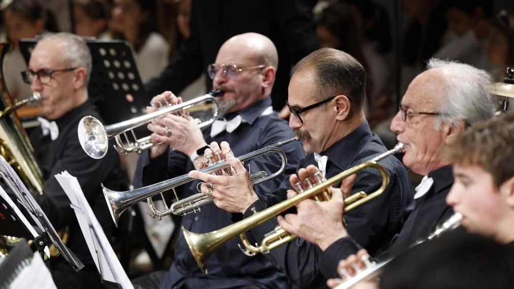 Un tributo al genio musicale di Puccini, con la rilettura di alcune delle arie più celebri delle sue opere. E... Un tributo al genio musicale di Puccini, con la rilettura di alcune delle arie più celebri delle sue opere. E...