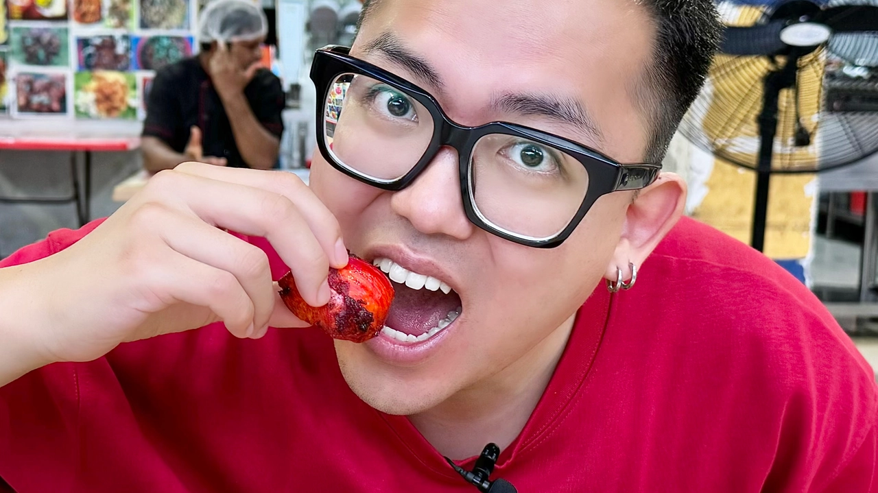 Nicola Jiang racconta sui social le curiosità culinarie del mondo Nicola Jiang racconta sui social le curiosità culinarie del mondo