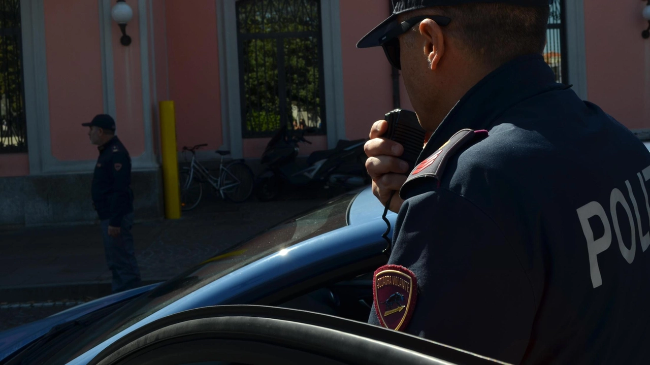 A far scattare le manette per il diciannovenne il dirigente delle Volanti Salvatore Fava È la Questura a condurre le indagini nello scalo del capoluogo