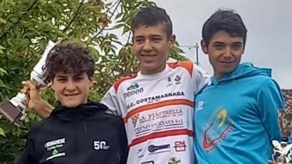 Matteo Jacopo Gualtieri (foto) ha colto la prima vittoria su strada a Ospitaletto Mantovano, dove si è svolto il Trofeo... Matteo Jacopo Gualtieri (foto) ha colto la prima vittoria su strada a Ospitaletto Mantovano, dove si è svolto il Trofeo...